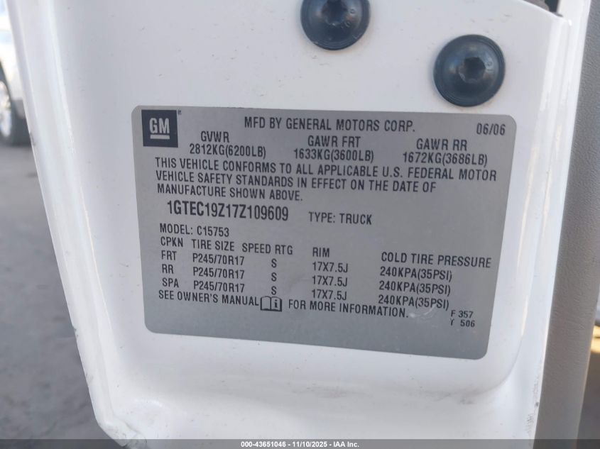 2007 GMC Sierra 1500 Classic Sle2 VIN: 1GTEC19Z17Z109609 Lot: 43651046
