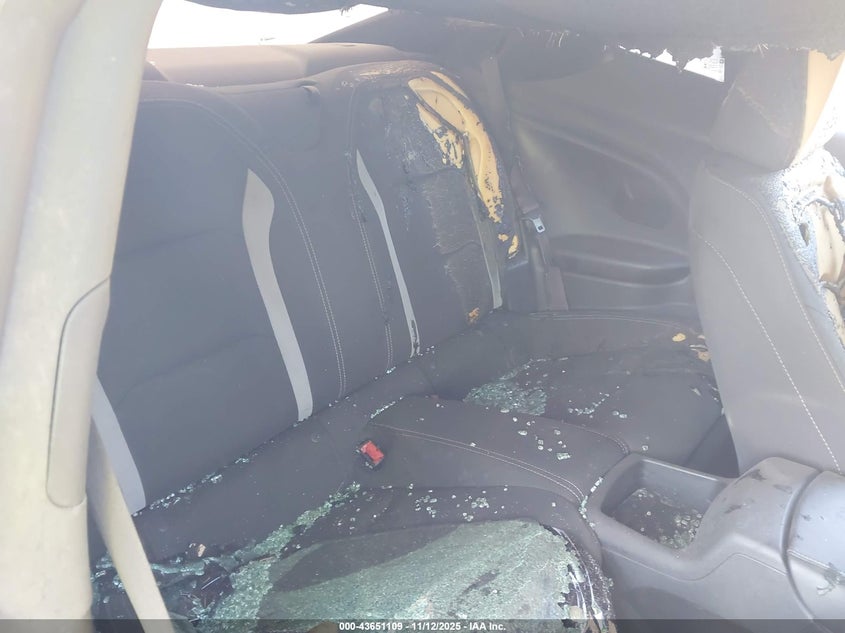 2017 CHEVROLET CAMARO 1LT - 1G1FB1RS4H0210054