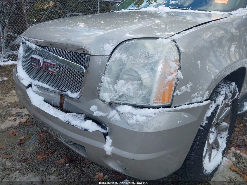 2009 GMC Yukon Denali VIN: 1GKFK03259R271697 Lot: 43651125