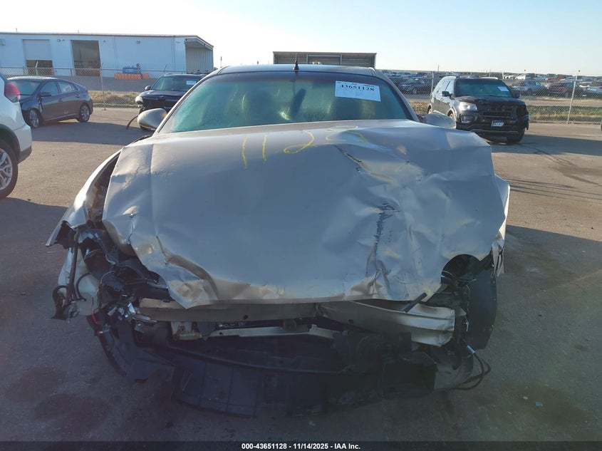 2005 Buick Lacrosse Cxs VIN: 2G4WE567751244233 Lot: 43651128