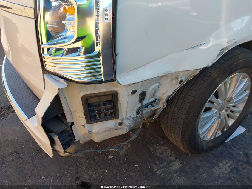 2012 Chrysler Town & Country Touring-L VIN: 2C4RC1CG8CR181565 Lot: 43651133