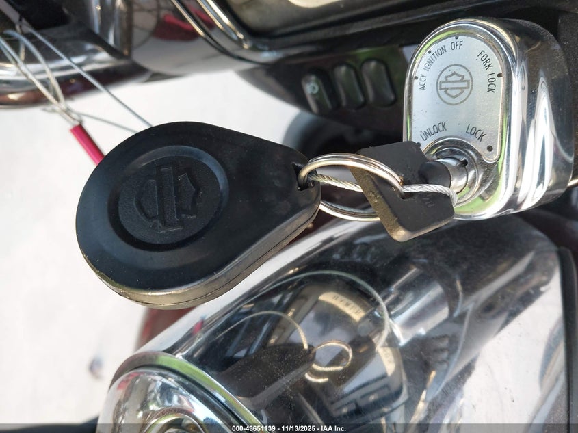 2017 Harley-Davidson Flhtkl Ultra Limited Low VIN: 1HD1KKD12HB619890 Lot: 43651139