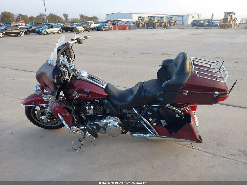 2017 Harley-Davidson Flhtkl Ultra Limited Low VIN: 1HD1KKD12HB619890 Lot: 43651139