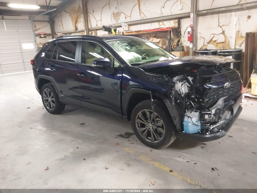 2025 TOYOTA RAV4 HYBRID XLE PREMIUM - JTMB6RFV2SD159371