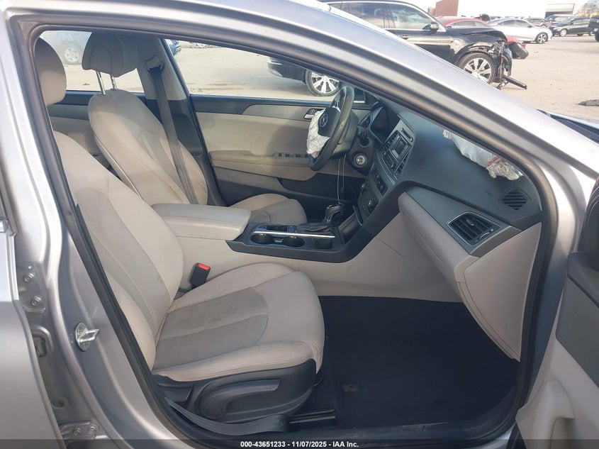2017 HYUNDAI SONATA - 5NPE24AFXHH510428