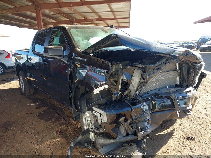 CHEVROLET SILVERADO 1500 2WD SHORT BED RST