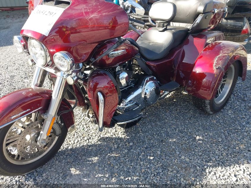 2015 Harley-Davidson Flhtcutg Tri Glide Ultra VIN: 1HD1MAL10FB862875 Lot: 43651291