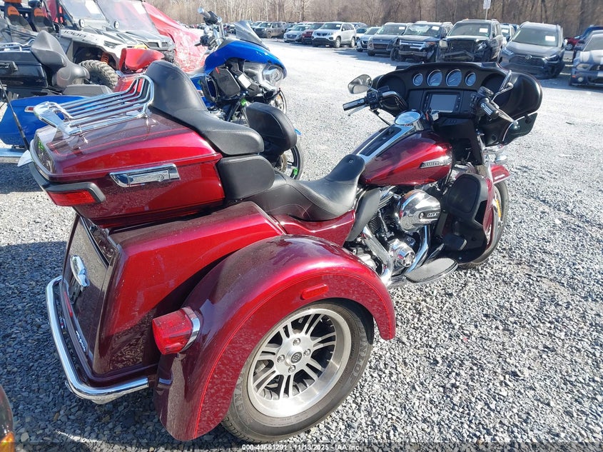 1HD1MAL10FB862875 2015 HARLEY-DAVIDSON TRI GLIDE ULTRA photo no. 4