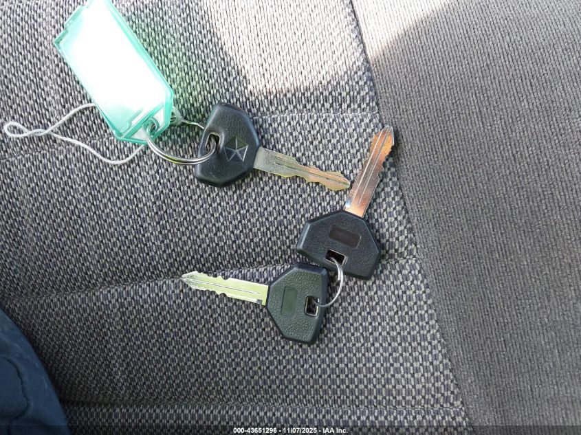 1996 Jeep Grand Cherokee Laredo VIN: 1J4EZ58S1TC138853 Lot: 43651296