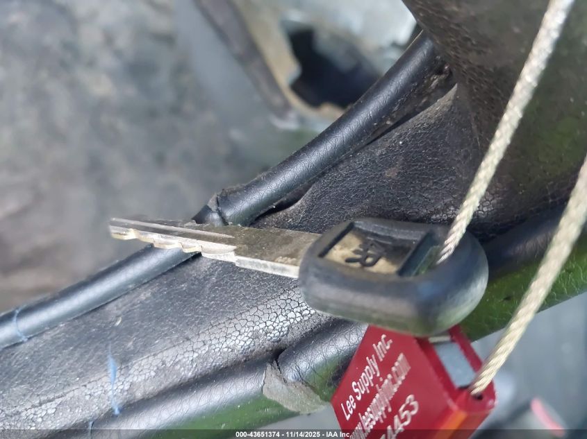 2000 Chevrolet Silverado 1500 VIN: 2GCEC19V0Y1214178 Lot: 43651374