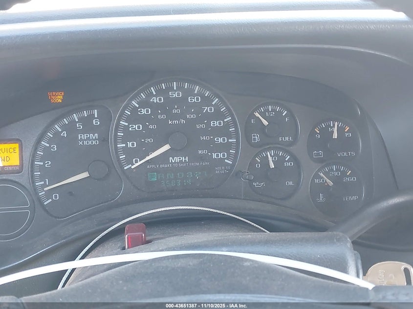 2002 Chevrolet Tahoe Lt VIN: 1GNEK13TX2R130269 Lot: 43651387