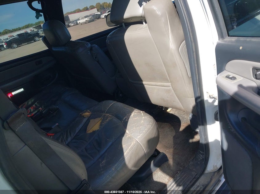 2002 Chevrolet Tahoe Lt VIN: 1GNEK13TX2R130269 Lot: 43651387