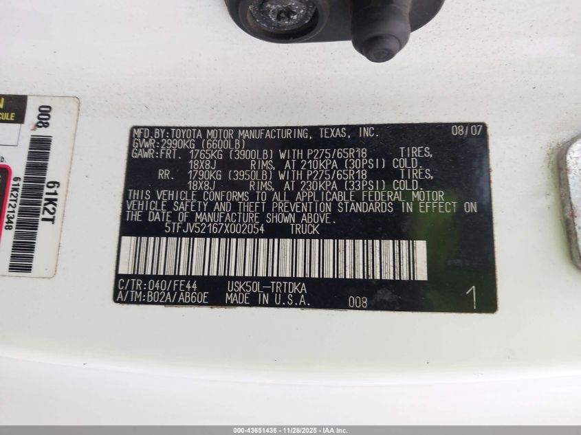 2007 Toyota Tundra Base 5.7L V8 VIN: 5TFJV52167X002054 Lot: 43651436