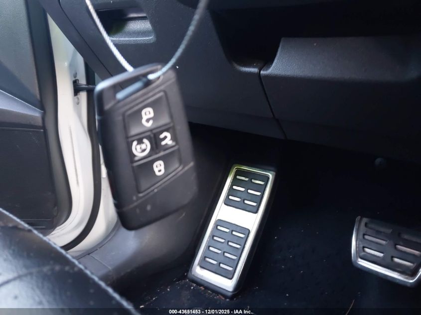 2022 Volkswagen Tiguan 2.0T Se R-Line Black VIN: 3VVCB7AX8NM115883 Lot: 43651453