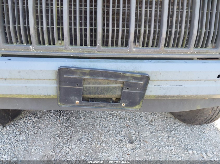 1995 Jeep Cherokee Se VIN: 1J4FJ28S9SL611035 Lot: 43651491