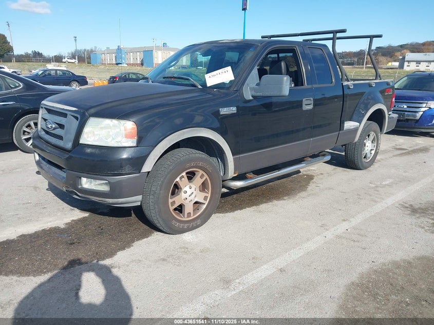 1FTPX04534KC95816 2004 FORD F-150 photo no. 2