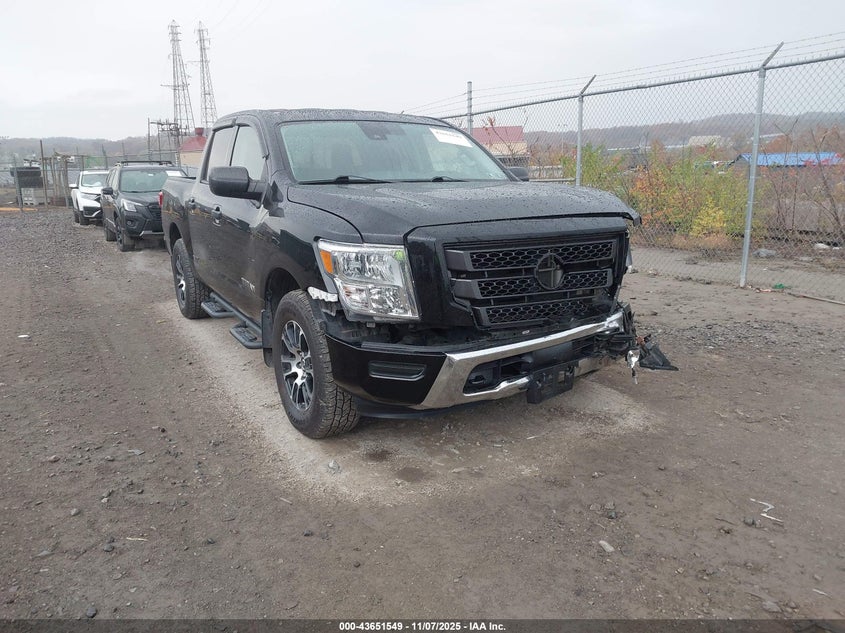 2022 NISSAN TITAN SV 4X4 - 1N6AA1EC4NN107246