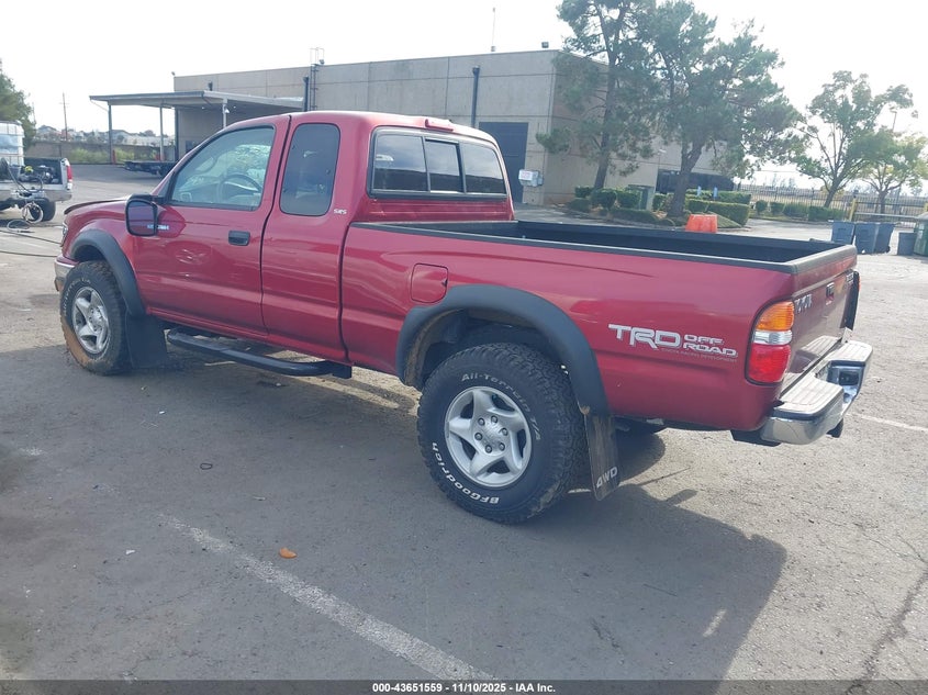 5TEWN72N54Z424339 2004 TOYOTA TACOMA photo no. 3