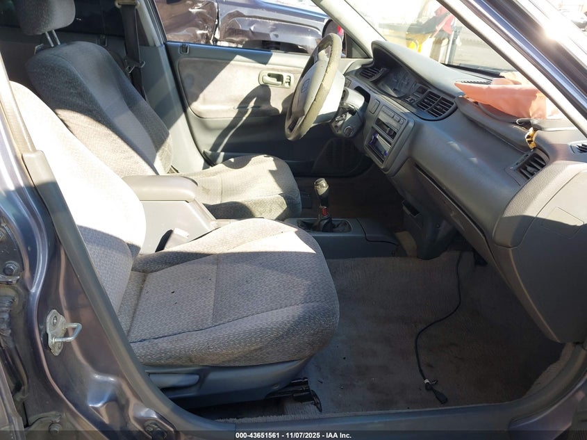 JHMEG8550RS011052 1994 HONDA CIVIC photo no. 5