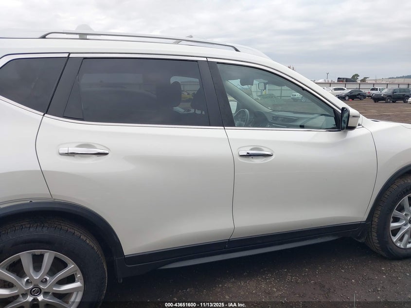 JN8AT2MV8LW100382 2020 NISSAN ROGUE photo no. 14