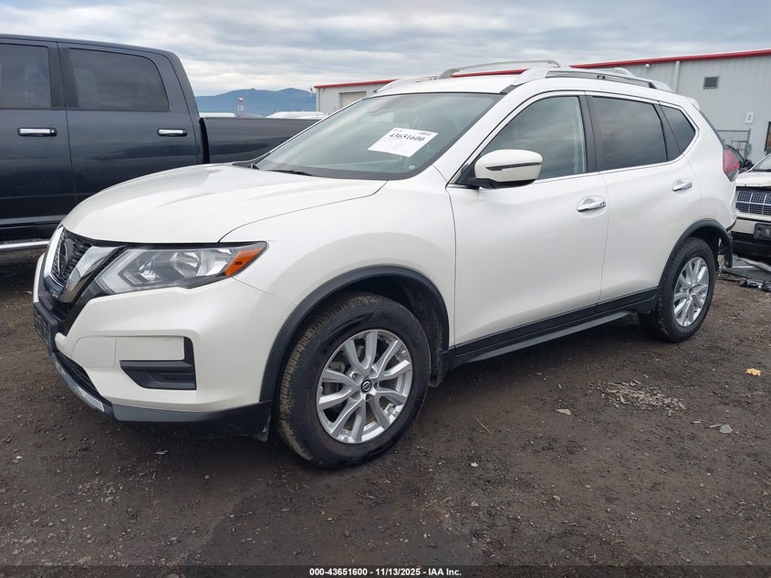 JN8AT2MV8LW100382 2020 NISSAN ROGUE photo no. 2