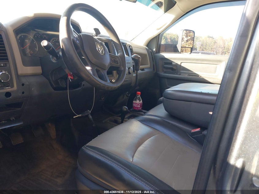 2012 Ram 3500 St VIN: 3C63DRGL4CG322332 Lot: 43651638