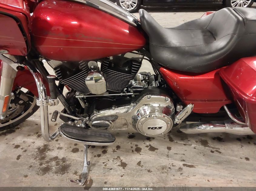 2013 Harley-Davidson Fltrx Road Glide Custom VIN: 1HD1KHM10DB611865 Lot: 43651677