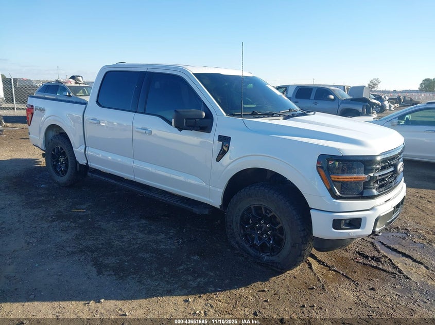 FORD F-150 XLT