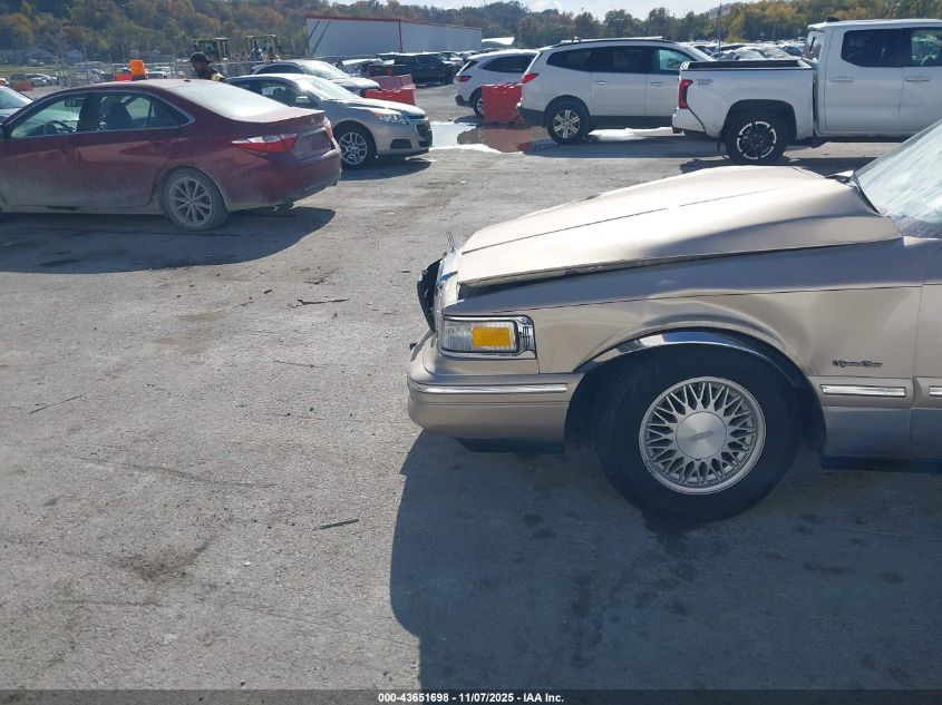 1997 Lincoln Town Car Signature VIN: 1LNLM82W0VY743540 Lot: 43651698