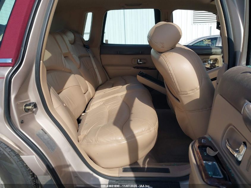 1997 Lincoln Town Car Signature VIN: 1LNLM82W0VY743540 Lot: 43651698