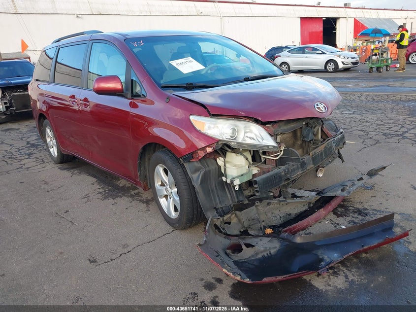 2011 Toyota Sienna Le V6 VIN: 5TDKK3DC2BS023014 Lot: 43651741
