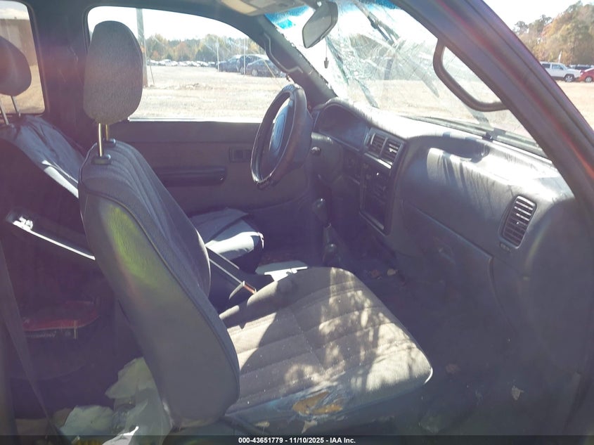 4TAWM72N4VZ310778 1997 TOYOTA TACOMA photo no. 5