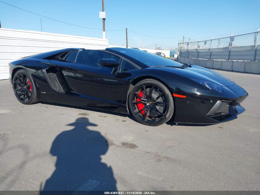 LAMBORGHINI AVENTADOR LP700-4