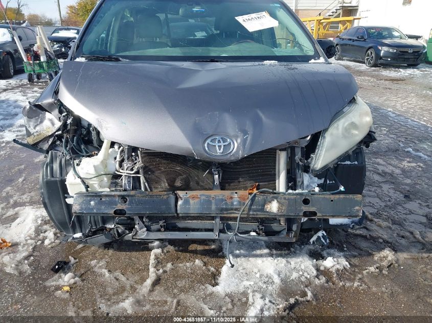 2011 Toyota Sienna Limited V6 VIN: 5TDYK3DC1BS175201 Lot: 43651857