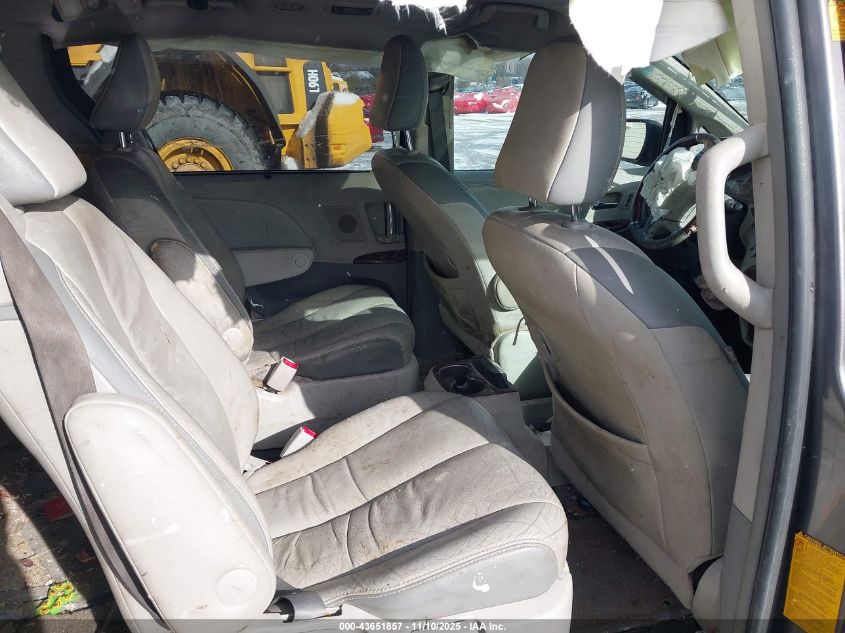 2011 Toyota Sienna Limited V6 VIN: 5TDYK3DC1BS175201 Lot: 43651857