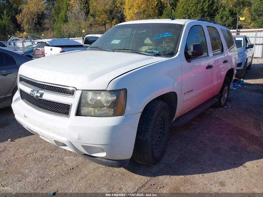 1GNFK130X8R254268 2008 CHEVROLET TAHOE photo no. 2