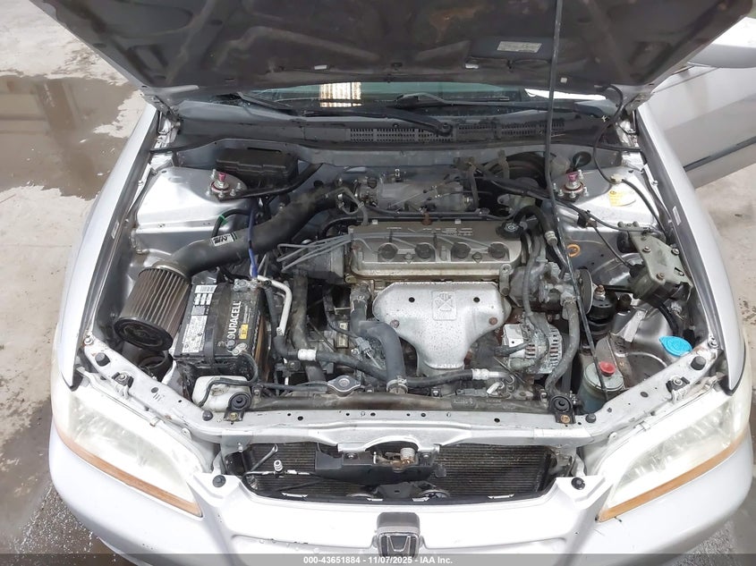 JHMCG5545YC040830 2000 HONDA ACCORD photo no. 10