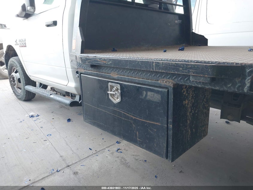 2018 Ram 3500 Chassis Tradesman/Slt VIN: 3C7WRTBL3JG312905 Lot: 43651903