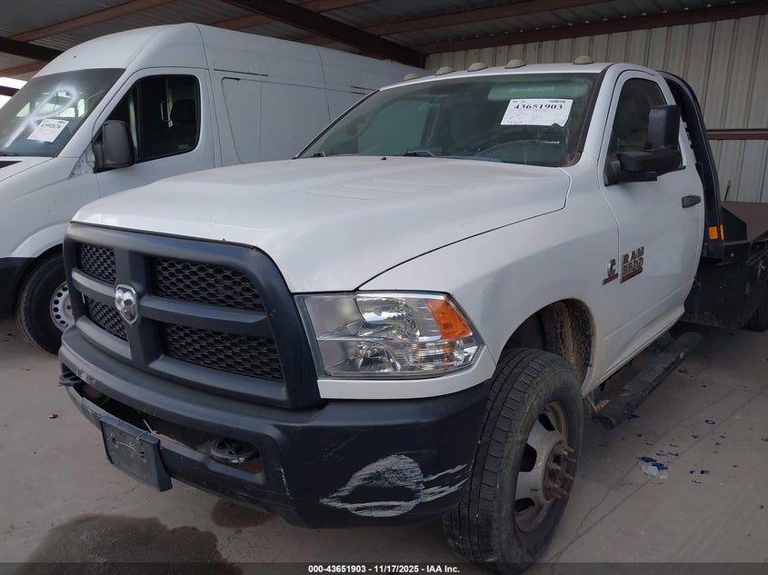 3C7WRTBL3JG312905 2018 RAM 3500 photo no. 2
