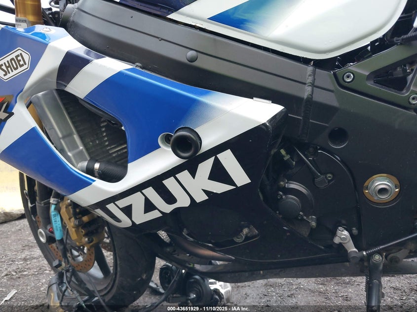 2003 Suzuki Gsx-R1000 VIN: JS1GT75A732101782 Lot: 43651929