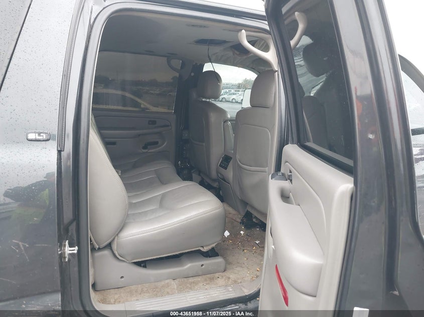 2005 GMC Yukon Xl 1500 Slt VIN: 1GKFK16Z15J149720 Lot: 43651958