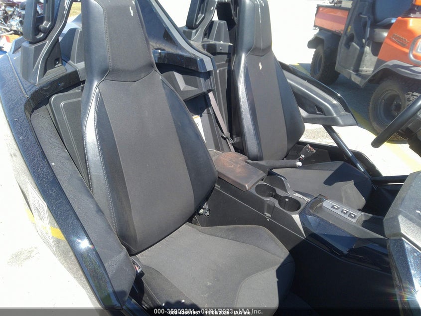 2021 Polaris Slingshot Sl VIN: 57XAAPHD3M8146943 Lot: 43651967