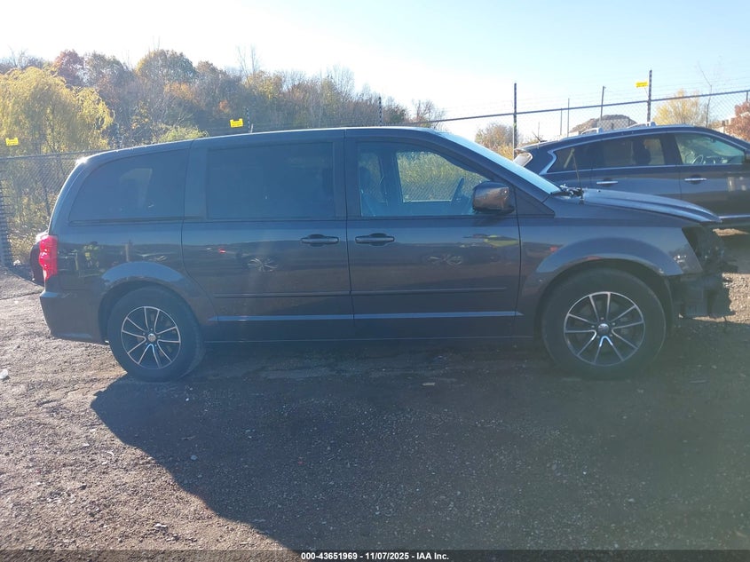2016 Dodge Grand Caravan R/T VIN: 2C4RDGEG3GR116447 Lot: 43651969