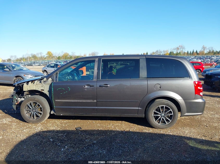 2016 Dodge Grand Caravan R/T VIN: 2C4RDGEG3GR116447 Lot: 43651969