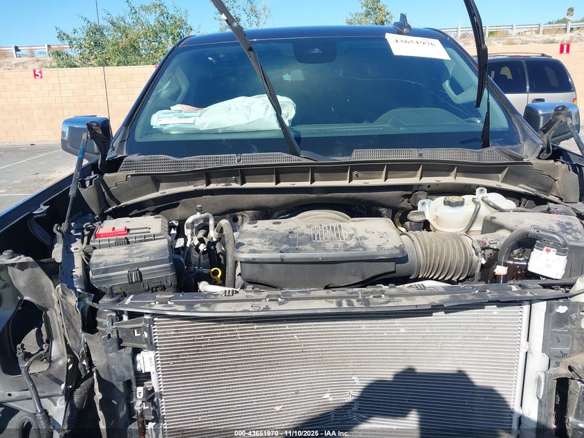 2024 GMC SIERRA 1500 2WD  SHORT BOX SLE 3GTPHBED2RG101676