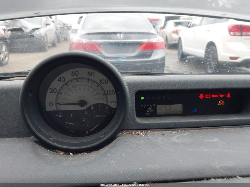 2005 Scion Xb VIN: JTLKT324850174573 Lot: 43652003