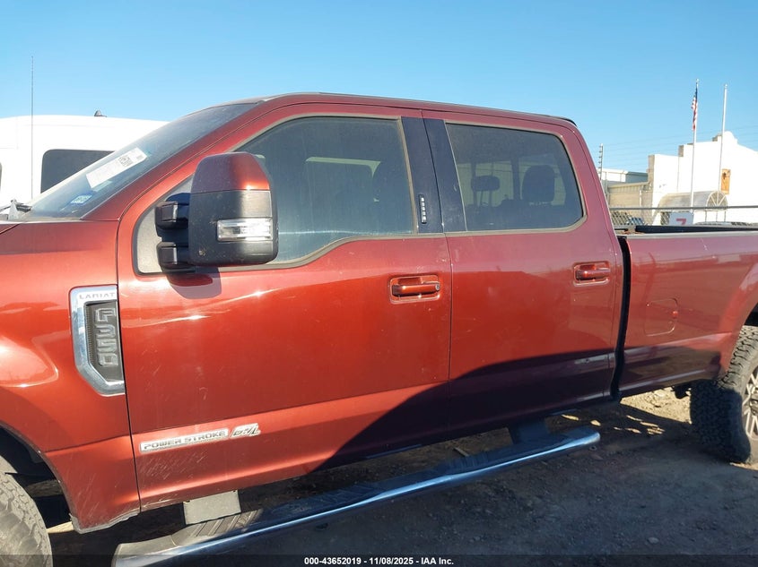 2017 Ford F-350 Lariat VIN: 1FT8W3BT4HEB57622 Lot: 43652019