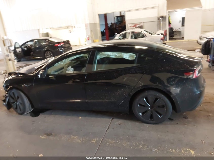2025 Tesla Model 3 Long Range All-Wheel Drive VIN: 5YJ3E1EB7SF904415 Lot: 43652041