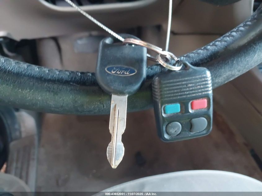 2003 Ford Explorer Nbx/Xlt VIN: 1FMZU63K33UA13913 Lot: 43652051