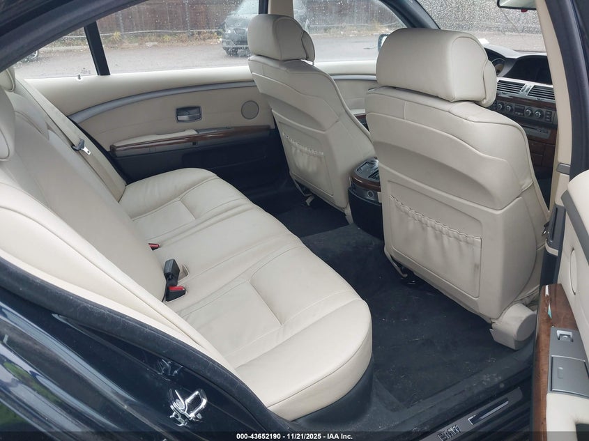 2006 BMW 750Li VIN: WBAHN83516DT31842 Lot: 43652190